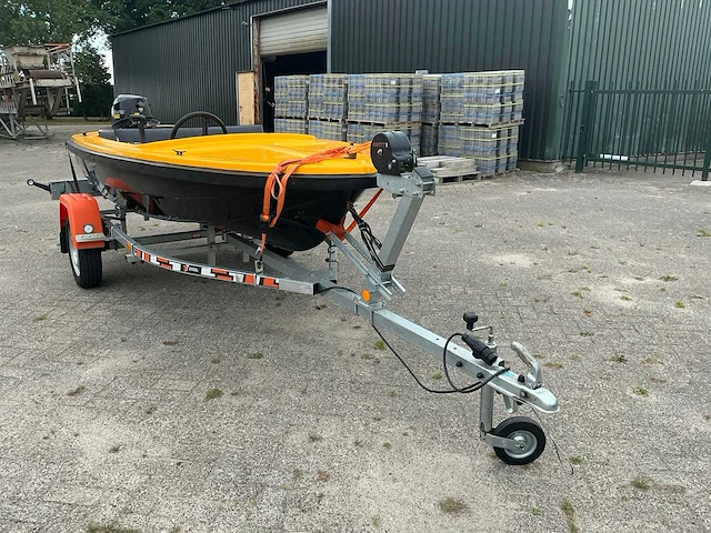 Tohatsu speedboot inclusief trailer - afbeelding 12 van  34