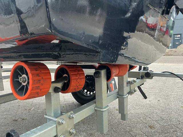 Tohatsu speedboot inclusief trailer - afbeelding 24 van  34