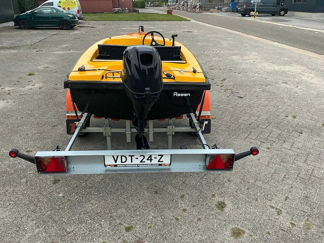 Tohatsu speedboot inclusief trailer - afbeelding 32 van  34
