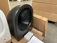 Toilet met zitting - afbeelding 5 van  5