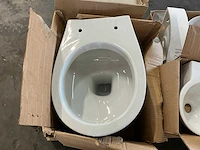 Toilet set met wasbak - afbeelding 3 van  9
