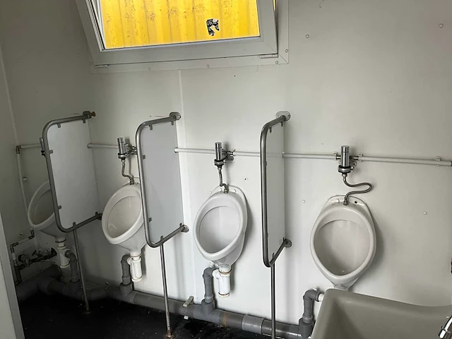Toilet unit (2x) - afbeelding 15 van  17