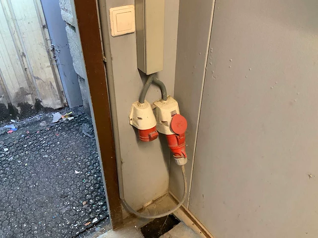 Toilet-unit - afbeelding 5 van  13