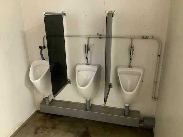 Toilet-unit - afbeelding 8 van  13