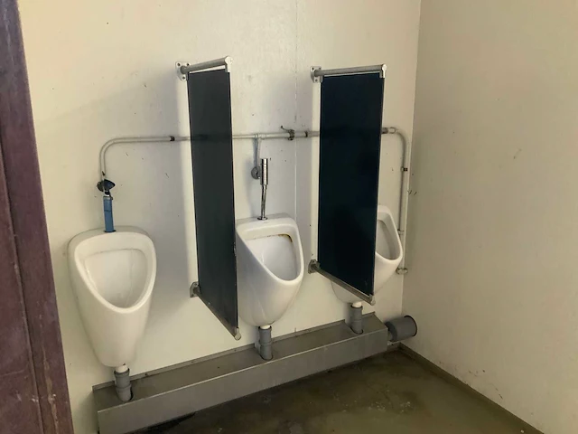 Toilet-unit - afbeelding 9 van  13