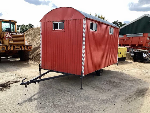 Toilet wagen - afbeelding 1 van  14