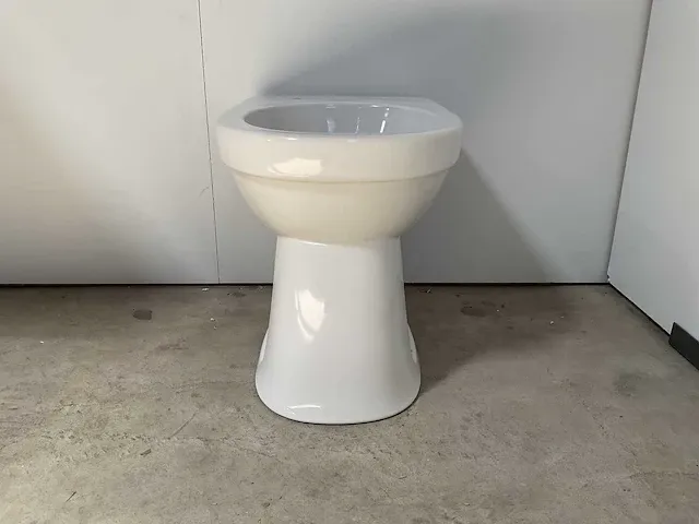 Toilet - afbeelding 3 van  5