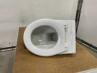 Toilet - afbeelding 3 van  4