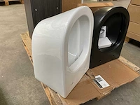 Toilet - afbeelding 1 van  4
