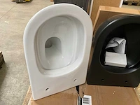 Toilet - afbeelding 3 van  4