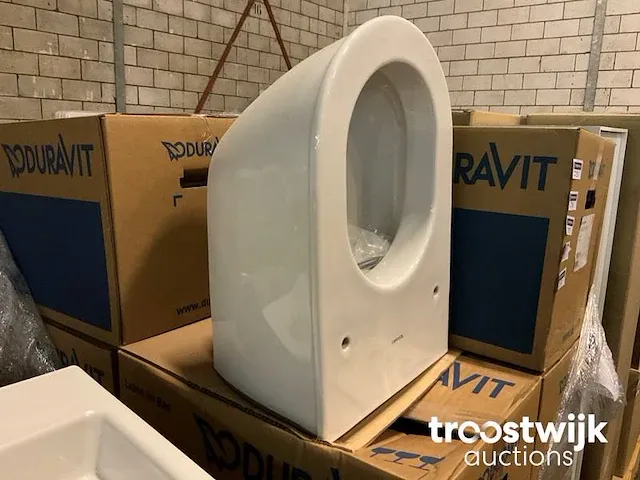 Toilet - afbeelding 1 van  4