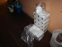 Toiletpapier ruim 40 rollen. - afbeelding 2 van  2