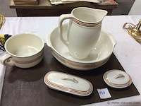 Toiletset (compleet ) - afbeelding 1 van  3