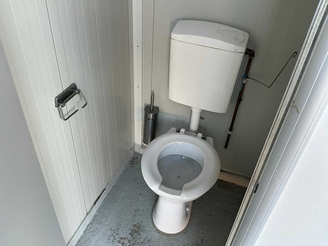 Toiletunit / container / toiletwagen - afbeelding 4 van  21