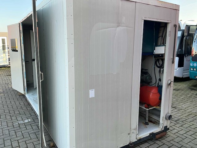 Toiletunit / container / toiletwagen - afbeelding 6 van  21