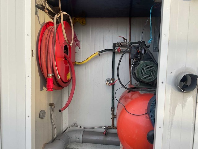 Toiletunit / container / toiletwagen - afbeelding 7 van  21