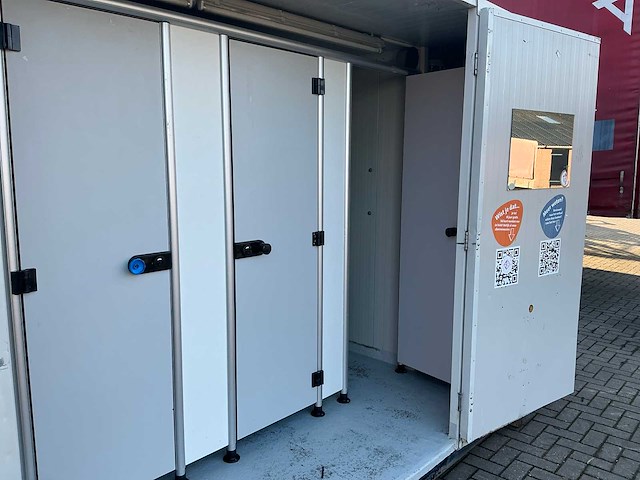 Toiletunit / container / toiletwagen - afbeelding 17 van  21