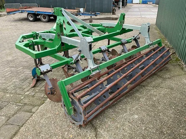 Tolmet delta vleugelschaarcultivator - afbeelding 8 van  12