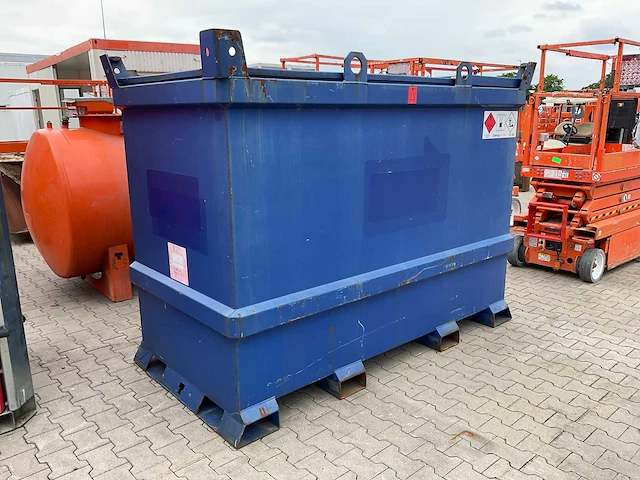 Tolsma 3m3 brandstof opslagtank - afbeelding 2 van  9