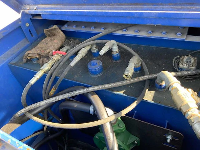 Tolsma 3m3 brandstof opslagtank - afbeelding 5 van  7