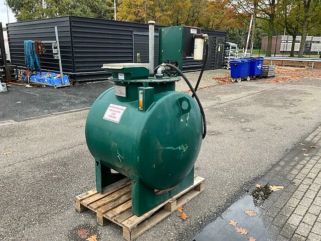 Tolsma 600l brandstof opslagtank - afbeelding 7 van  11