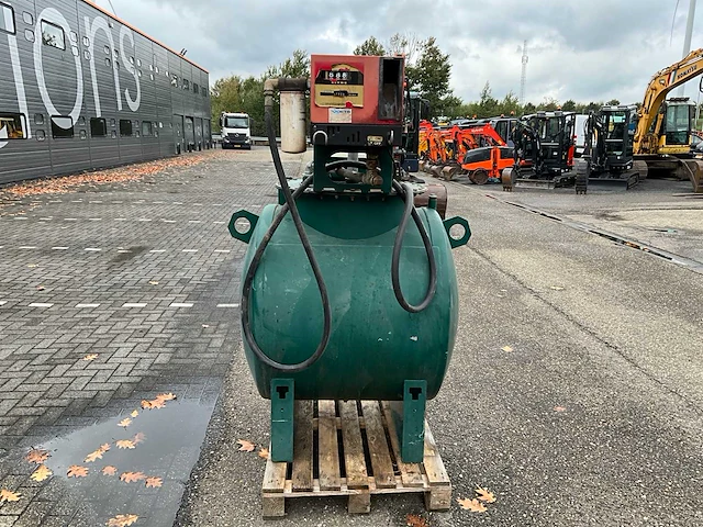 Tolsma 600l brandstof opslagtank - afbeelding 10 van  11