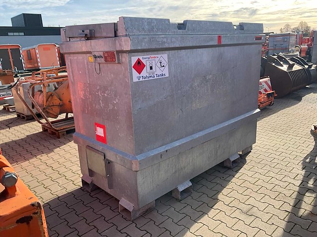 Tolsma ibc 3m3 brandstof opslagtank - afbeelding 1 van  17