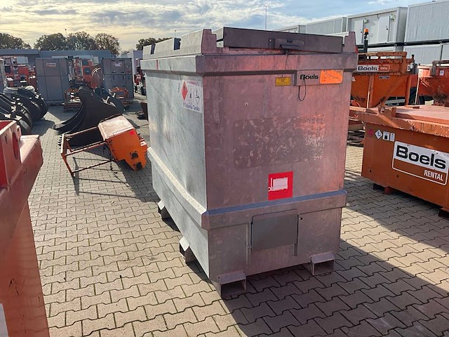 Tolsma ibc 3m3 brandstof opslagtank - afbeelding 12 van  17