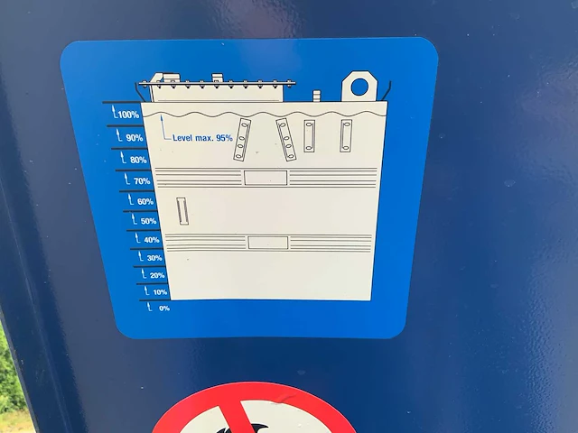 Tolsma ibc300 dieselolietank met inhoud - afbeelding 10 van  11