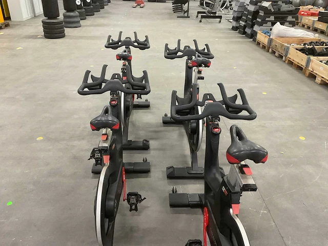 Tomahawk icg spinningfiets (4x) - afbeelding 2 van  6