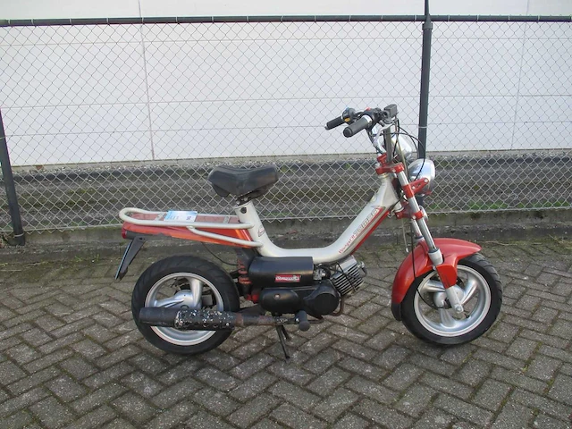Tomos - snorfiets - youngst'r 2 takt - scooter - afbeelding 9 van  12