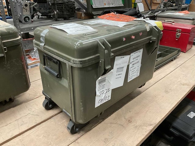 Toolbox inc gereedschapskoffer - afbeelding 1 van  8