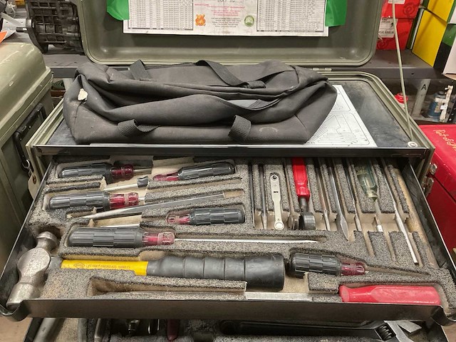 Toolbox inc gereedschapskoffer - afbeelding 8 van  8