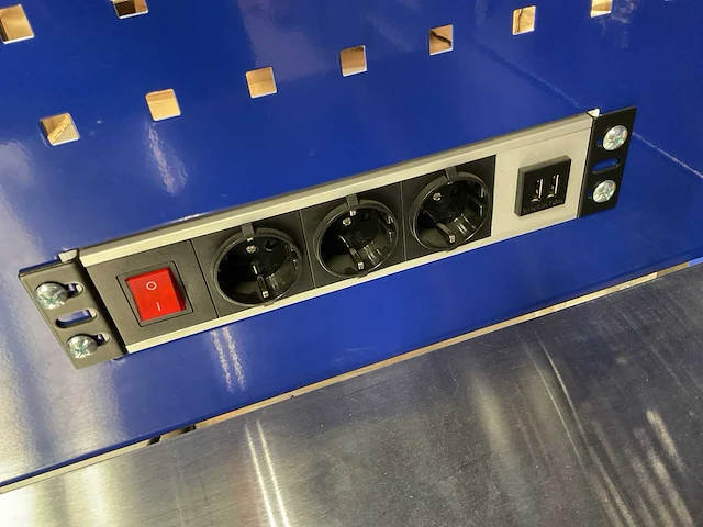 Toolbox4you hoekopstelling werkplaatsmeubilair - afbeelding 10 van  11