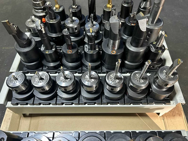 Tooling holders vdi 40 for lot 4 - afbeelding 2 van  8
