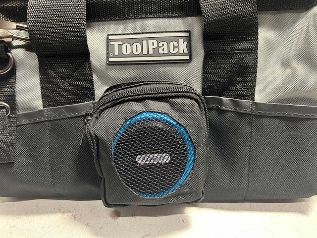 Toolpack gereedschapstas met bluetooth speaker (2x) - afbeelding 4 van  6