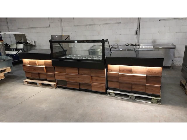 Toonbank met koelvitrine en verlichting, ggm gastro, sae150dn, 2023 - afbeelding 1 van  17