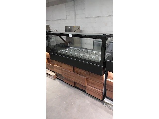Toonbank met koelvitrine en verlichting, ggm gastro, sae150dn, 2023 - afbeelding 15 van  17
