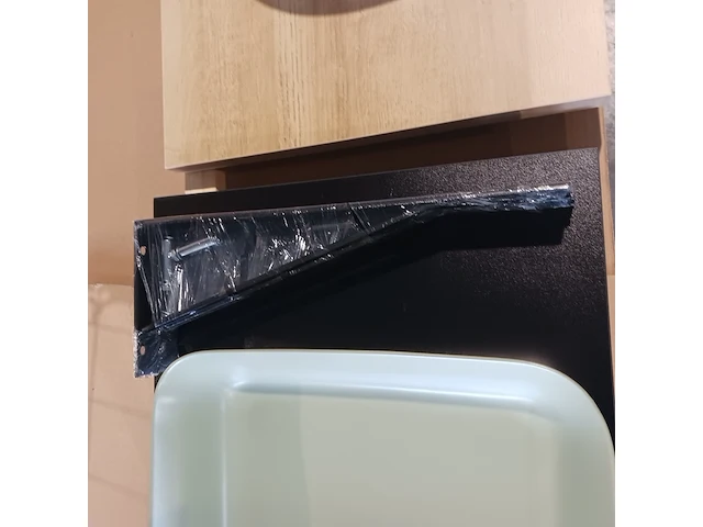 Topblad met waskom, ideal standard, matzwart/lente groen - afbeelding 2 van  10