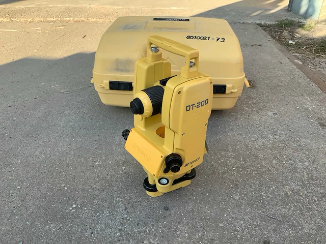 Topcon dt-209 theodoliet - afbeelding 1 van  3