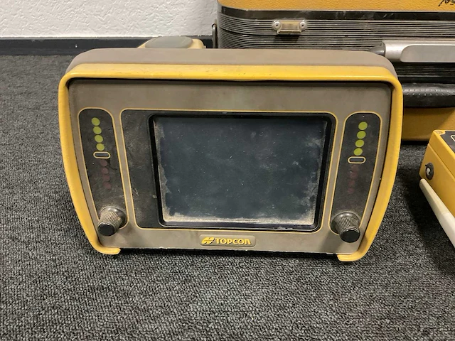 Topcon total station lps bulldozer systeem - afbeelding 8 van  13