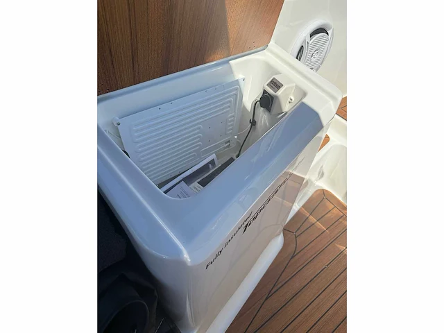 Topcraft - 627 tender - sloep met 100 pk tohatsu motor - afbeelding 27 van  47