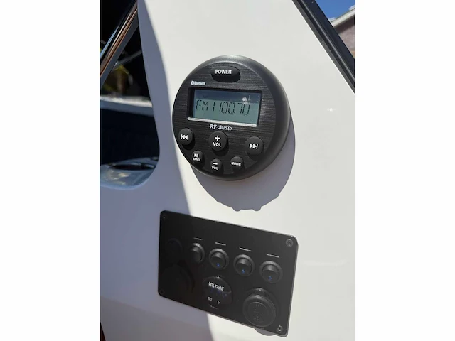 Topcraft - 627 tender - sloep met 100 pk tohatsu motor - afbeelding 28 van  47