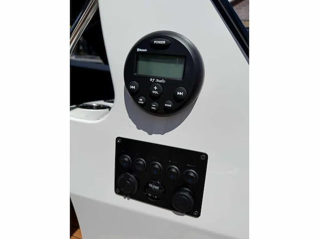 Topcraft - 627 tender - sloep met 100 pk tohatsu motor - afbeelding 39 van  47