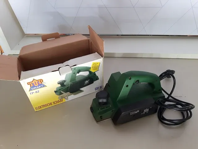 Topcraft electrische schaafmachine, werkend, 600 watt - afbeelding 1 van  3