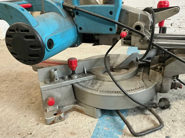 Topcraft tsms 1800 afkortzaag - afbeelding 9 van  10