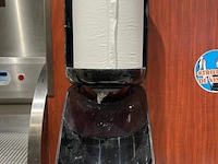 Tork handdoekdispenser & rvs zeepdispenser - afbeelding 5 van  5