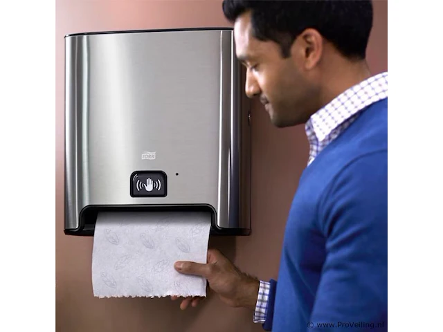 Tork matic® handdoekrol dispenser met intuition™ sensor roestvrij staal h1 - afbeelding 1 van  4