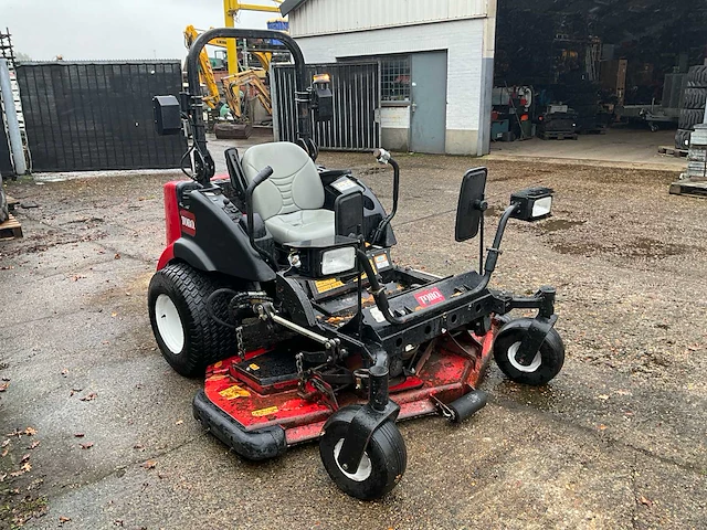 Toro - 2017 - groundsmaster 7210 - zitmaaier - afbeelding 12 van  27