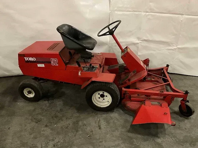 Toro - groundmaster 52 - zitmaaier maaibreedte 120cm - afbeelding 1 van  11